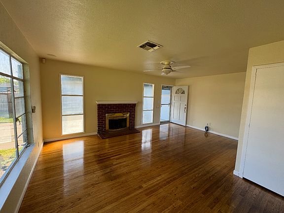 3rd image of 110 W Essex St