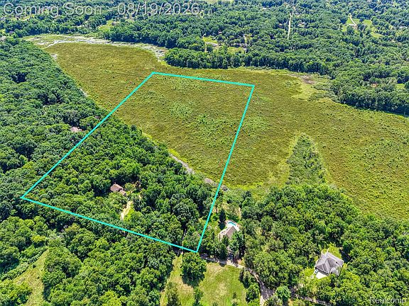 5th image of 1761 Waw Lake Rd