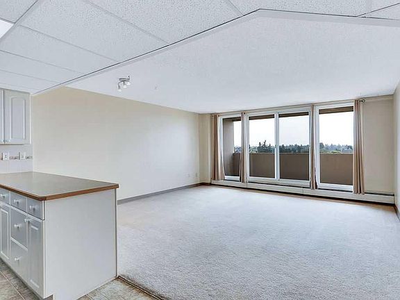 5th image of 4902 W 37th St #504