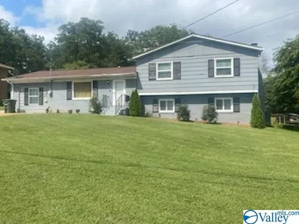 2527 Birchfield St NW, Huntsville, AL 35810