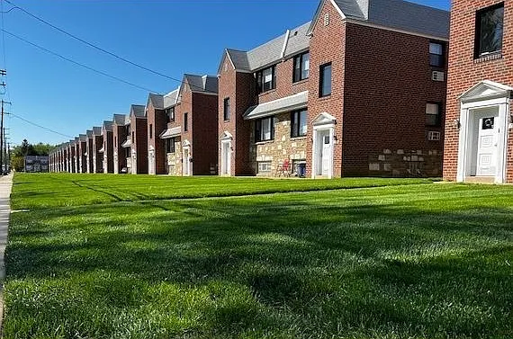 Parkview Manor