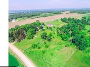 7431 Highview Rd, Cannon Falls, MN 55009