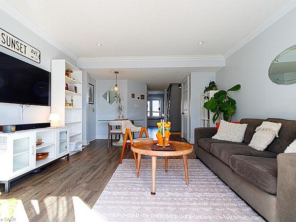 2nd image of 4045 Upper Middle Rd #12