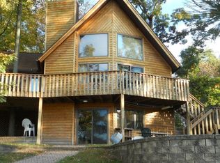 W5010 W Long Lake Rd, Waupaca, WI 54981