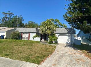 3525 Overland Dr, Holiday, FL 34691