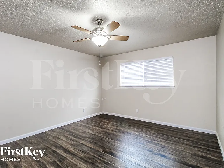 2509 E Williamsburg Mnr — Photo 12