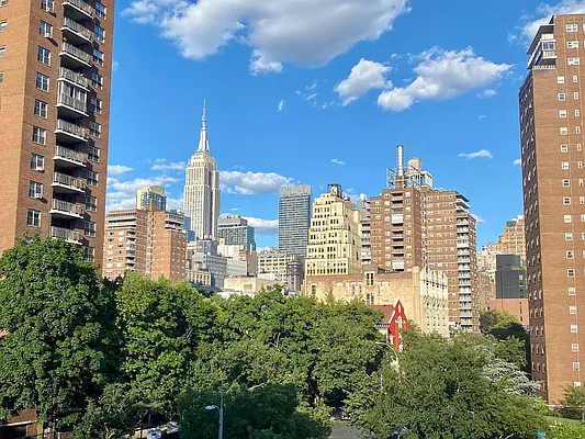 Rented by Tourma Realty LLC | media 30