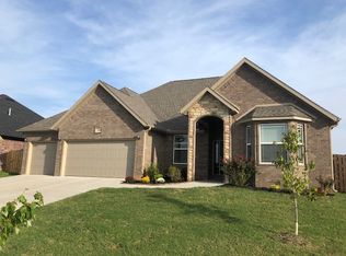 2306 SW Worthington Ave, Bentonville, AR 72713