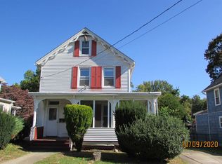 9 Maple St, Beacon, NY 12508