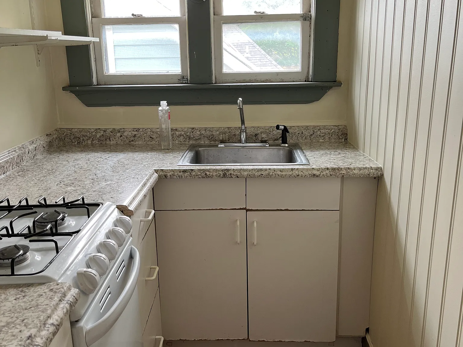 2 bed, 800 sqft, $1,850 — Photo 2