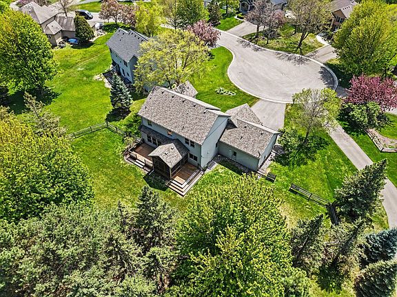 3rd image of 2350 Fawn Hill Ct