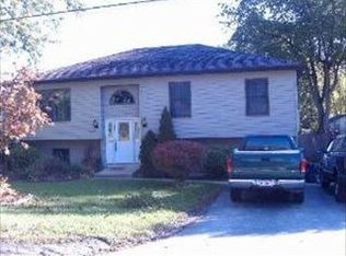 34781 N Elm St, Ingleside, IL