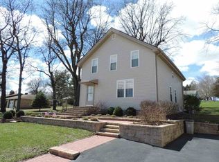 250 River St, Merrimac, WI 53561