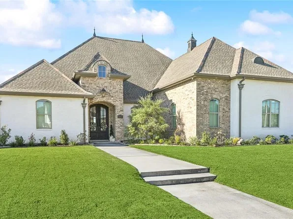 3418 Wedgwood Dr, Harvey, LA 70058