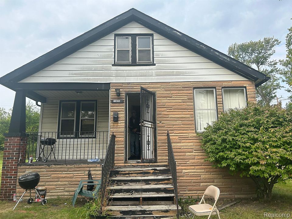 1st image of 15095 Birwood St
