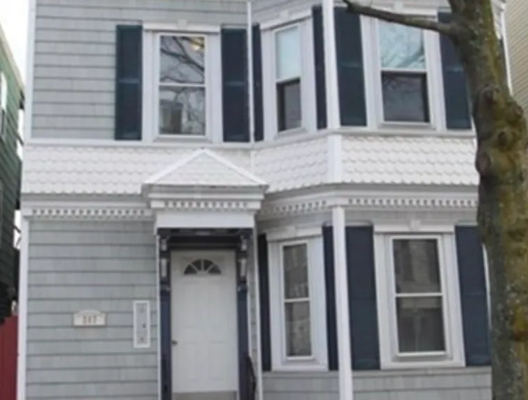 257 E St #1 — Photo 1