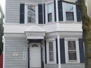 257 E St #1, Boston, MA 02127