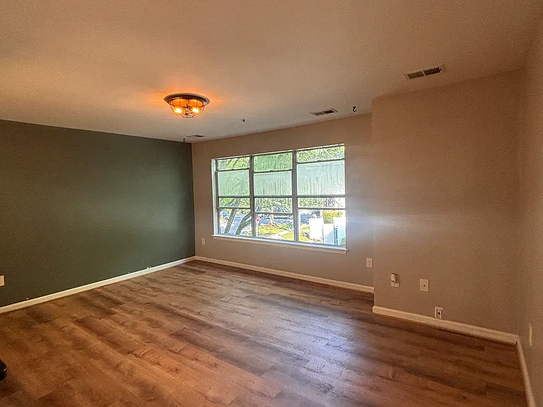 14201 Wolf Creek Pl #6 — Photo 31