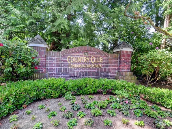15433 Country Club Drive #E302, Mill Creek, WA 98012