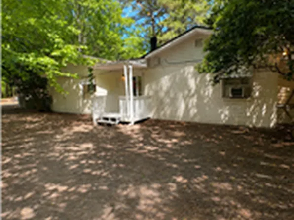 501C Buckhalter Rd, Savannah, GA 31405