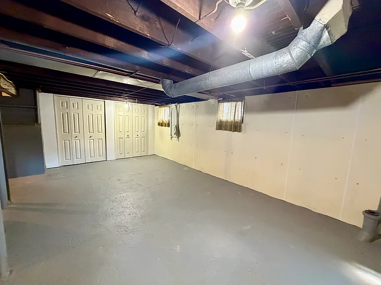474 Franklin Ave — Photo 9