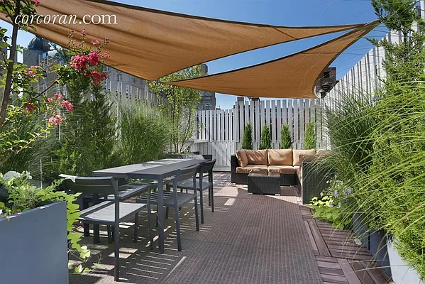 Sold by Corcoran | media 7
