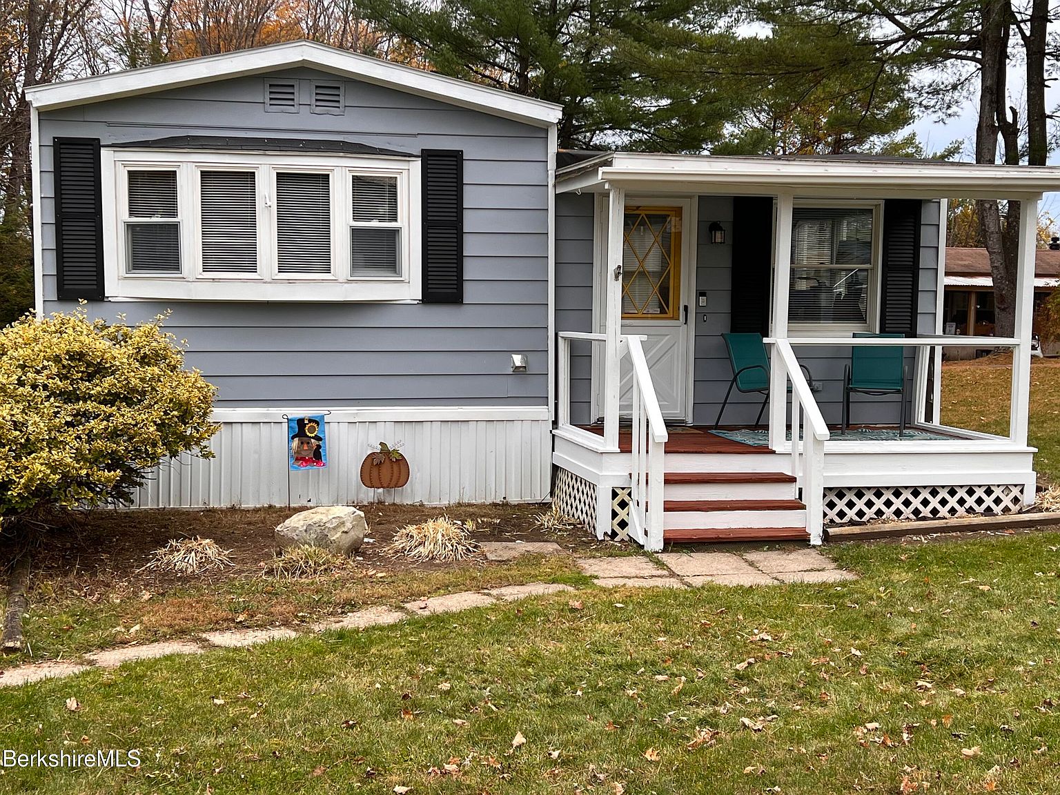 4 Lakewood Dr, Pittsfield, MA 01201 Zillow