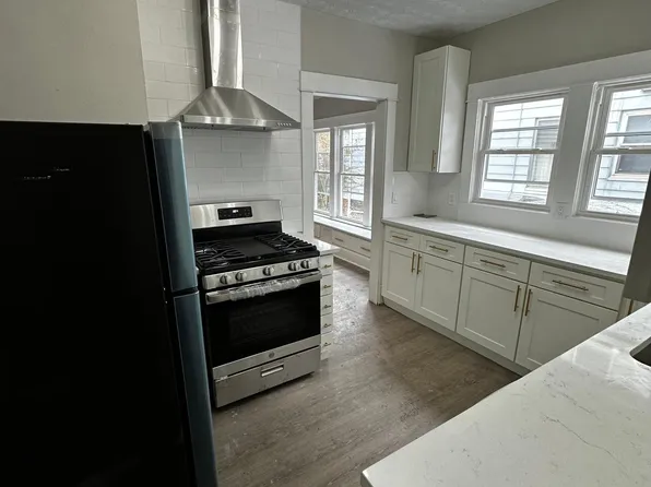 1316 W 106th St #1, Cleveland, OH 44102