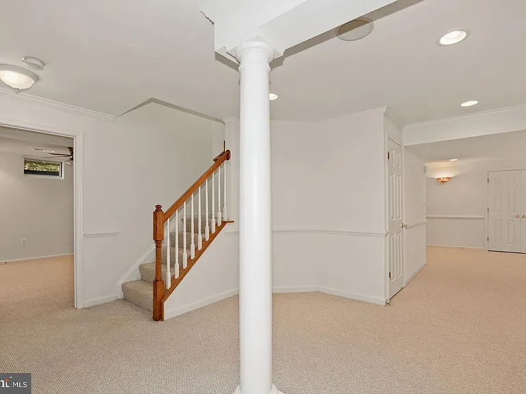 5045 Worthington Woods Way — Photo 35
