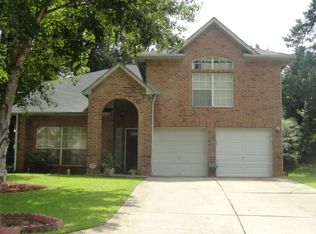 628 Woodstone Rd, Lithonia, GA 30058