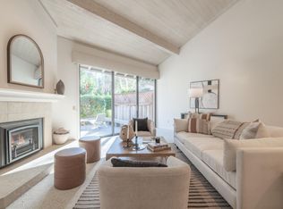 9542 Maple Ct, Carmel, CA 93923