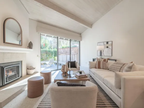 9542 Maple Ct, Carmel, CA 93923