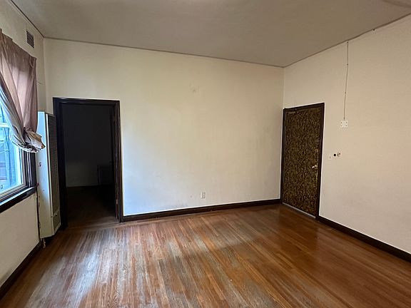 4th image of 1020 Stockton St APT 407
