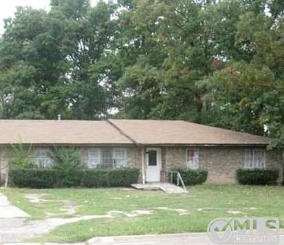 1st image of 1409 Sapphire St
