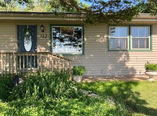 322 S Rising Rd, Champaign, IL 61822