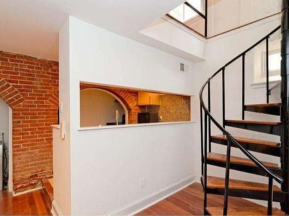 5th image of 1304 Spruce St #A