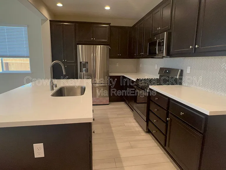 1601 Innovation Way — Photo 10