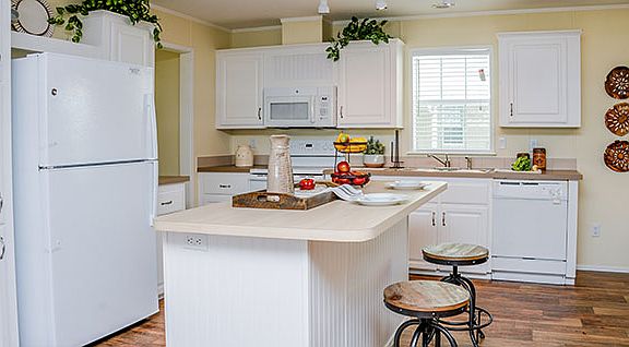4th image of 651 SW 117th Way #27-1-MODEL