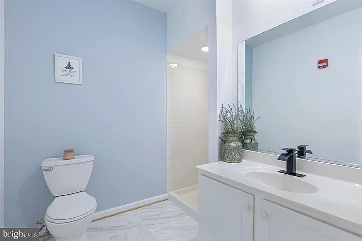 232 Main St #4 — Photo 11