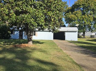 1307 Edgewood Dr, Demopolis, AL 36732