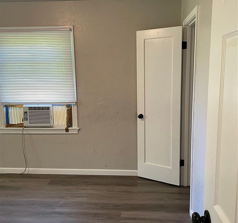 1st image of 3601 NW 15th St