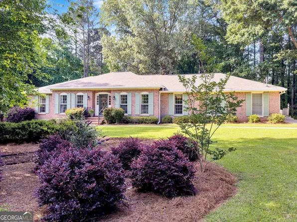 3876 Jamaica Dr, Jonesboro, GA 30236