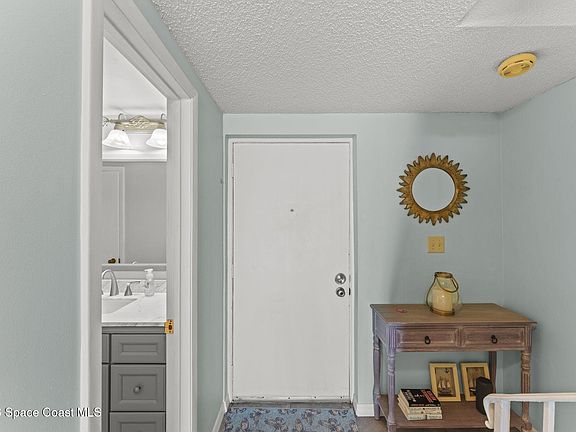 4th image of 199 Highway A1a APT B210
