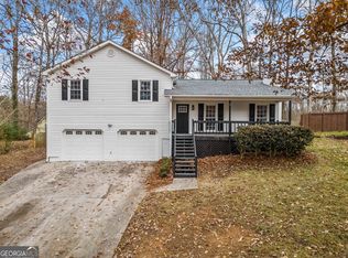 275 Jamie Dr, Hiram, GA