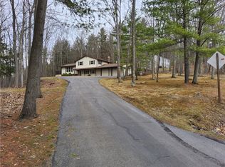 6722 Pheasant Ln, Bath, NY 14810