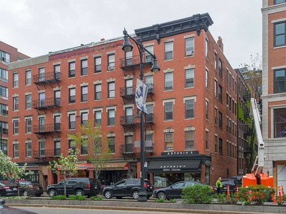2nd image of 286 Cambridge St APT 2