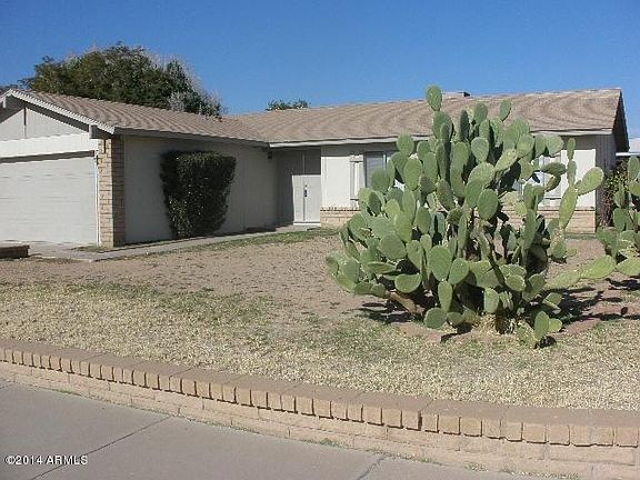 3rd image of 4814 W Villa Maria Dr