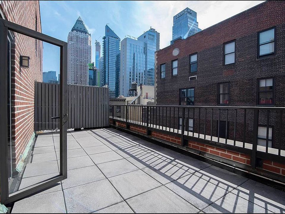 1st image of 330 W 45th St APT 10E