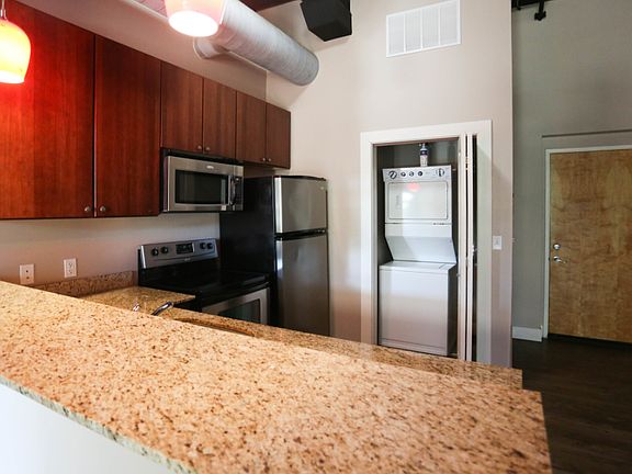2nd image of 1808 Chouteau Ave APT 201