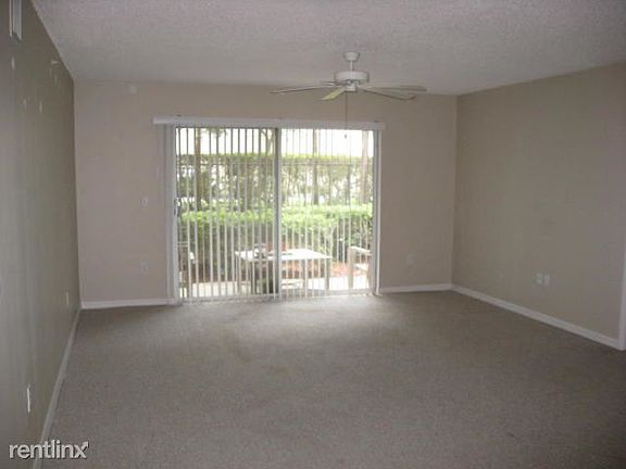 Grand View Living Room